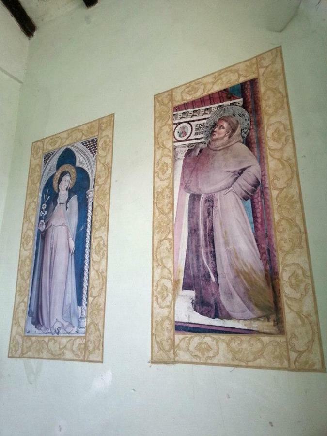Sui Passi Di Francesco Hotel Valfabbrica Buitenkant foto