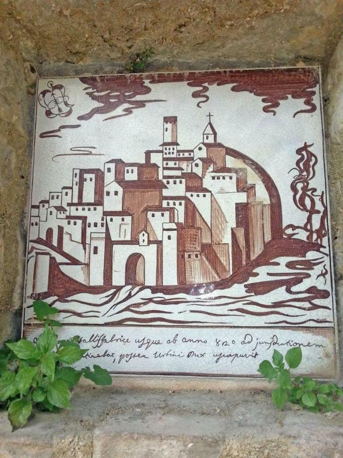 Sui Passi Di Francesco Hotel Valfabbrica Buitenkant foto