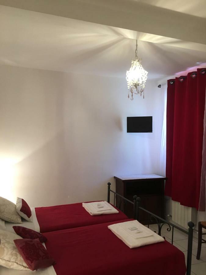 Sui Passi Di Francesco Hotel Valfabbrica Buitenkant foto